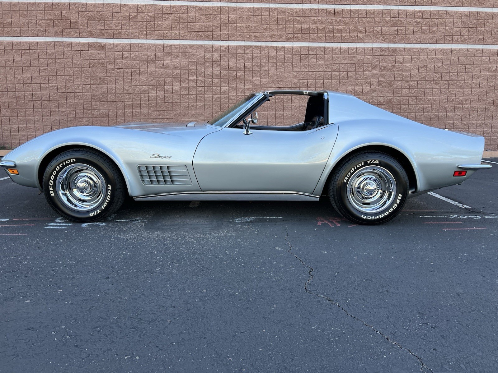 Chevrolet-Corvette-1970-Coupe-22