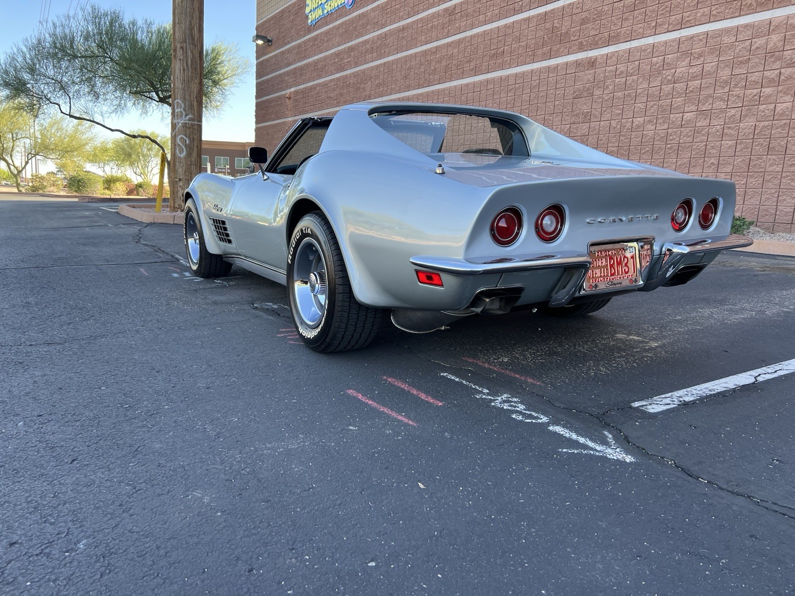 Chevrolet-Corvette-1970-Coupe-23