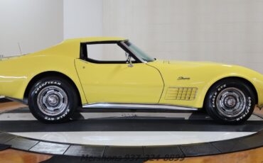 Chevrolet-Corvette-1970-Coupe-7