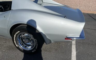 Chevrolet-Corvette-1970-Coupe-8