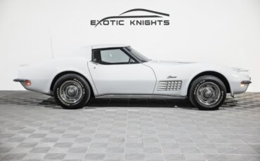 Chevrolet Corvette 1971 --
