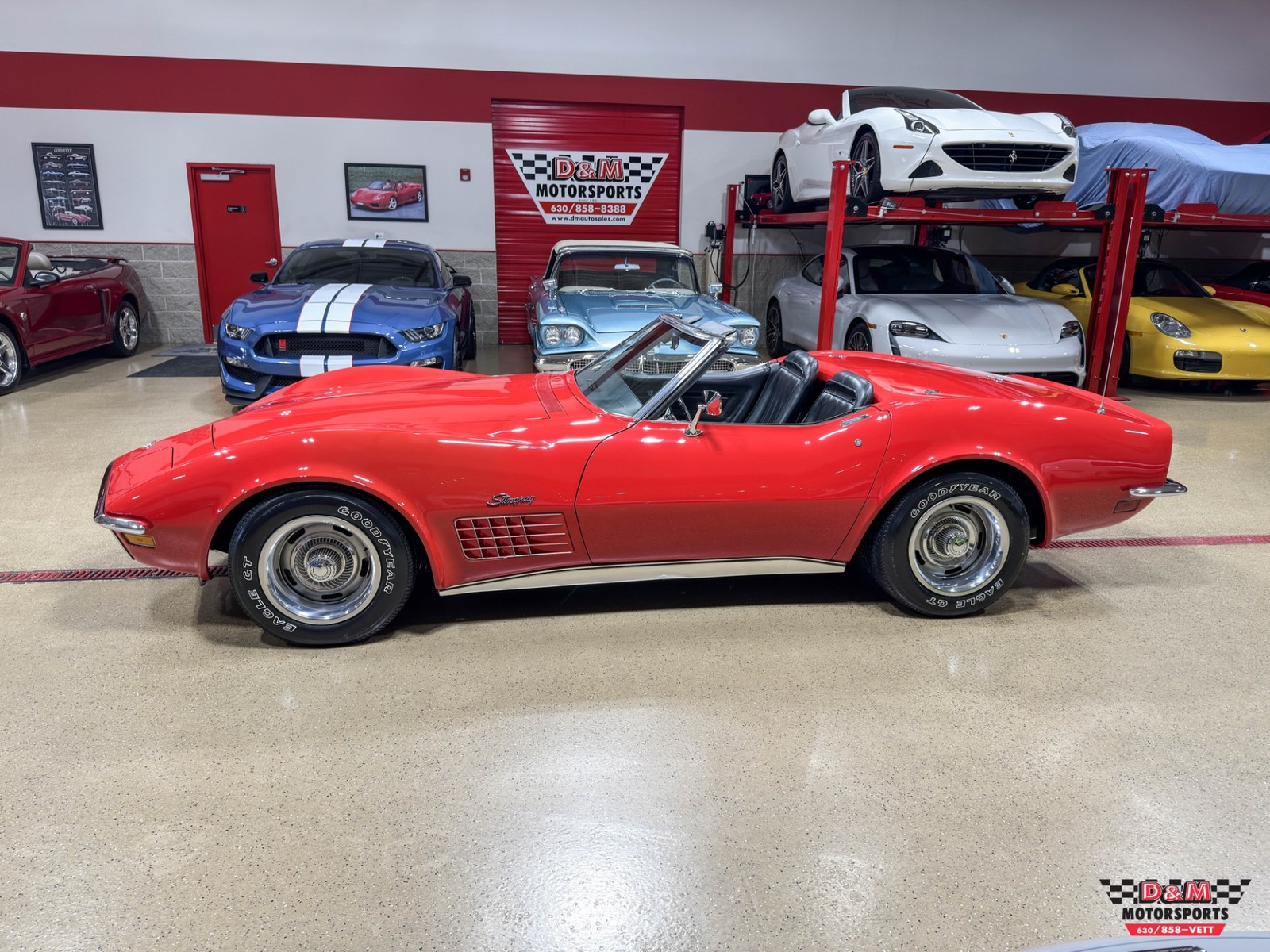 Chevrolet-Corvette-1971-Convertible-1