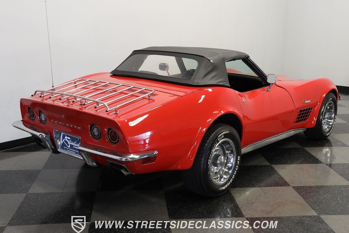 Chevrolet-Corvette-1971-Convertible-10