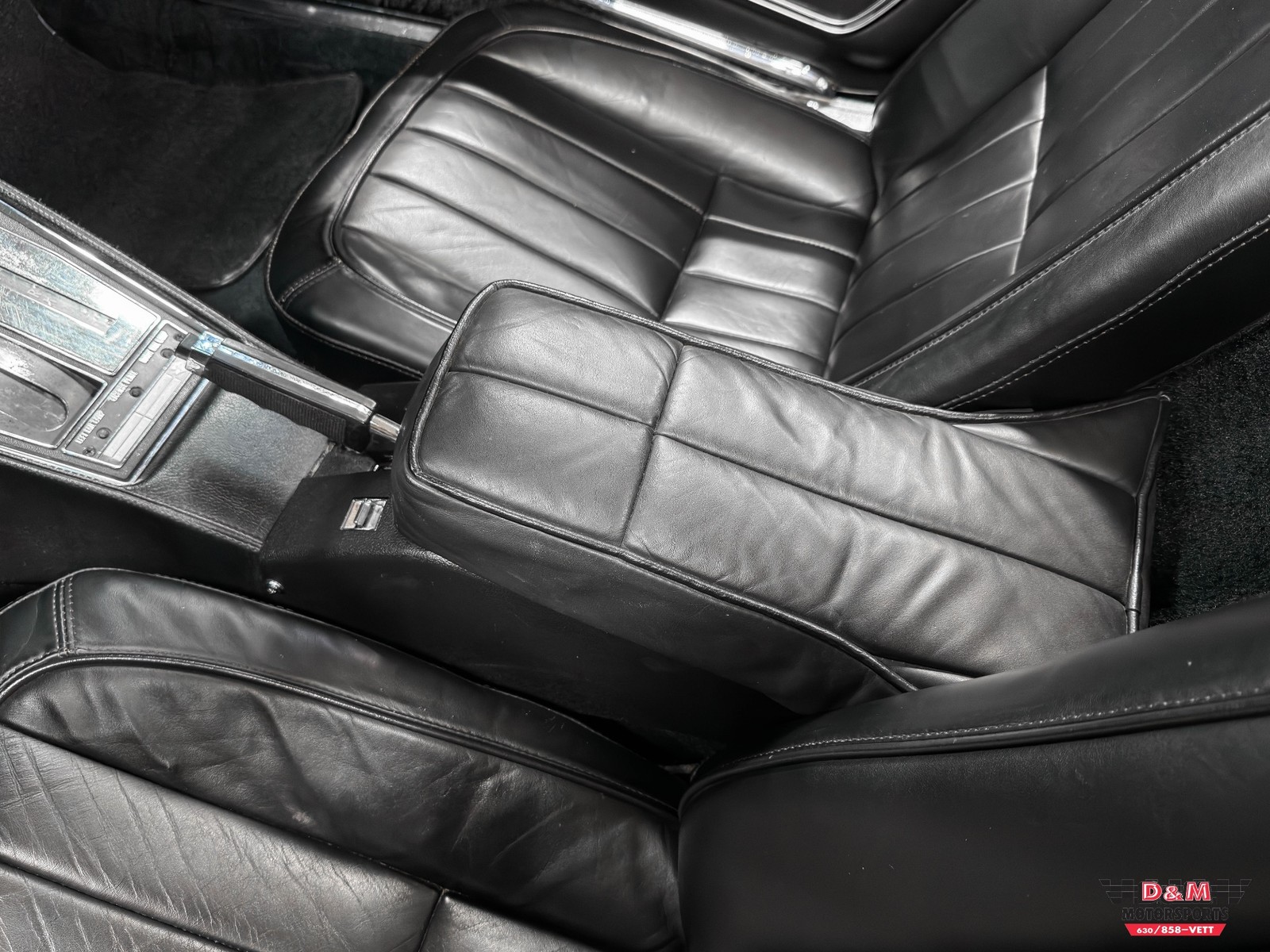 Chevrolet-Corvette-1971-Convertible-19