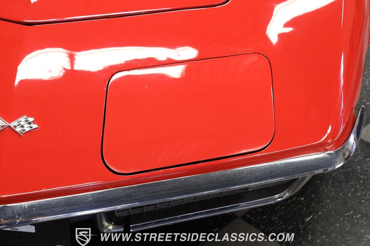 Chevrolet-Corvette-1971-Convertible-19