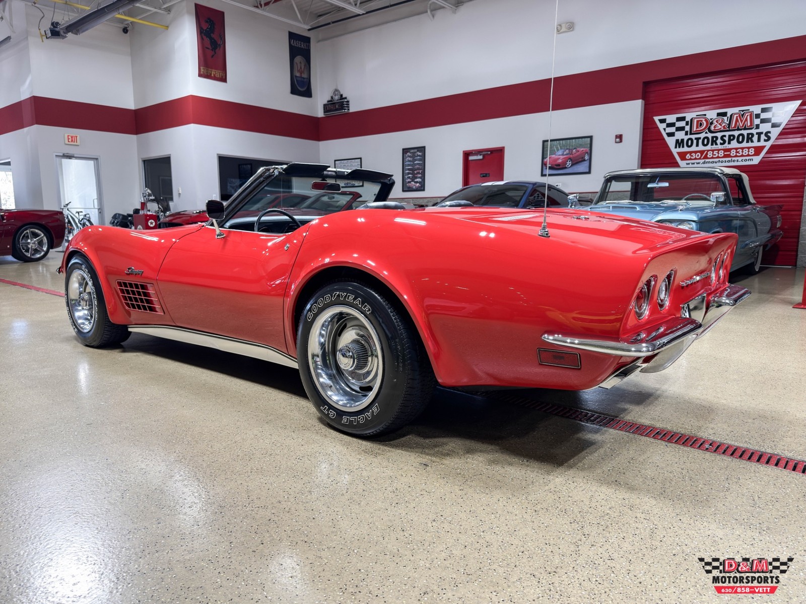 Chevrolet-Corvette-1971-Convertible-2
