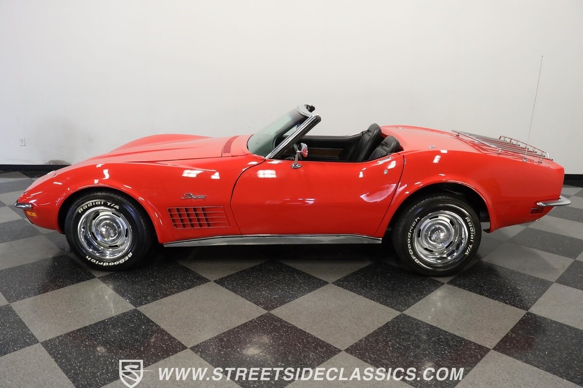 Chevrolet-Corvette-1971-Convertible-2