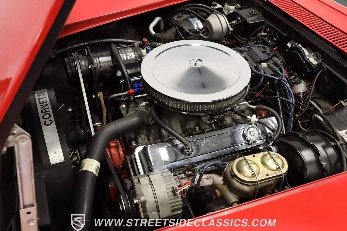 Chevrolet-Corvette-1971-Convertible-3