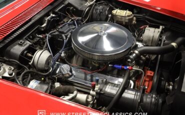 Chevrolet-Corvette-1971-Convertible-31