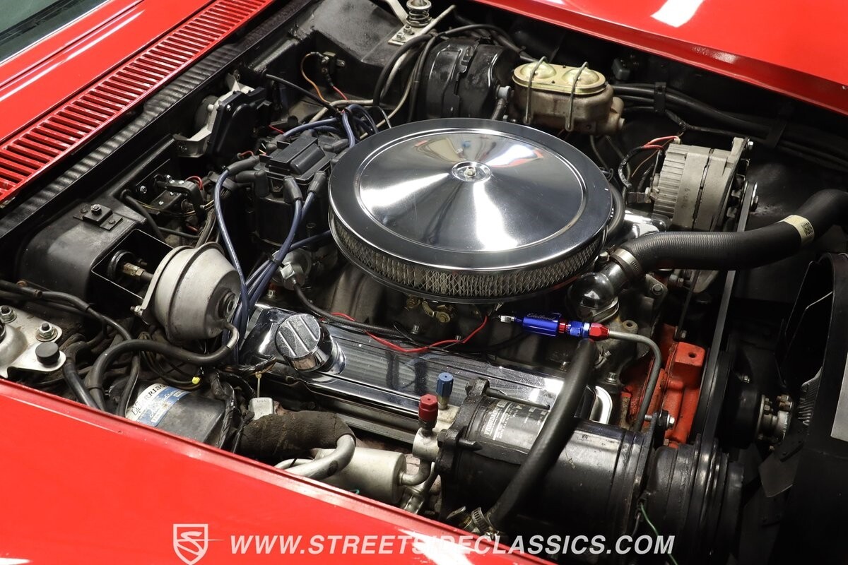 Chevrolet-Corvette-1971-Convertible-31