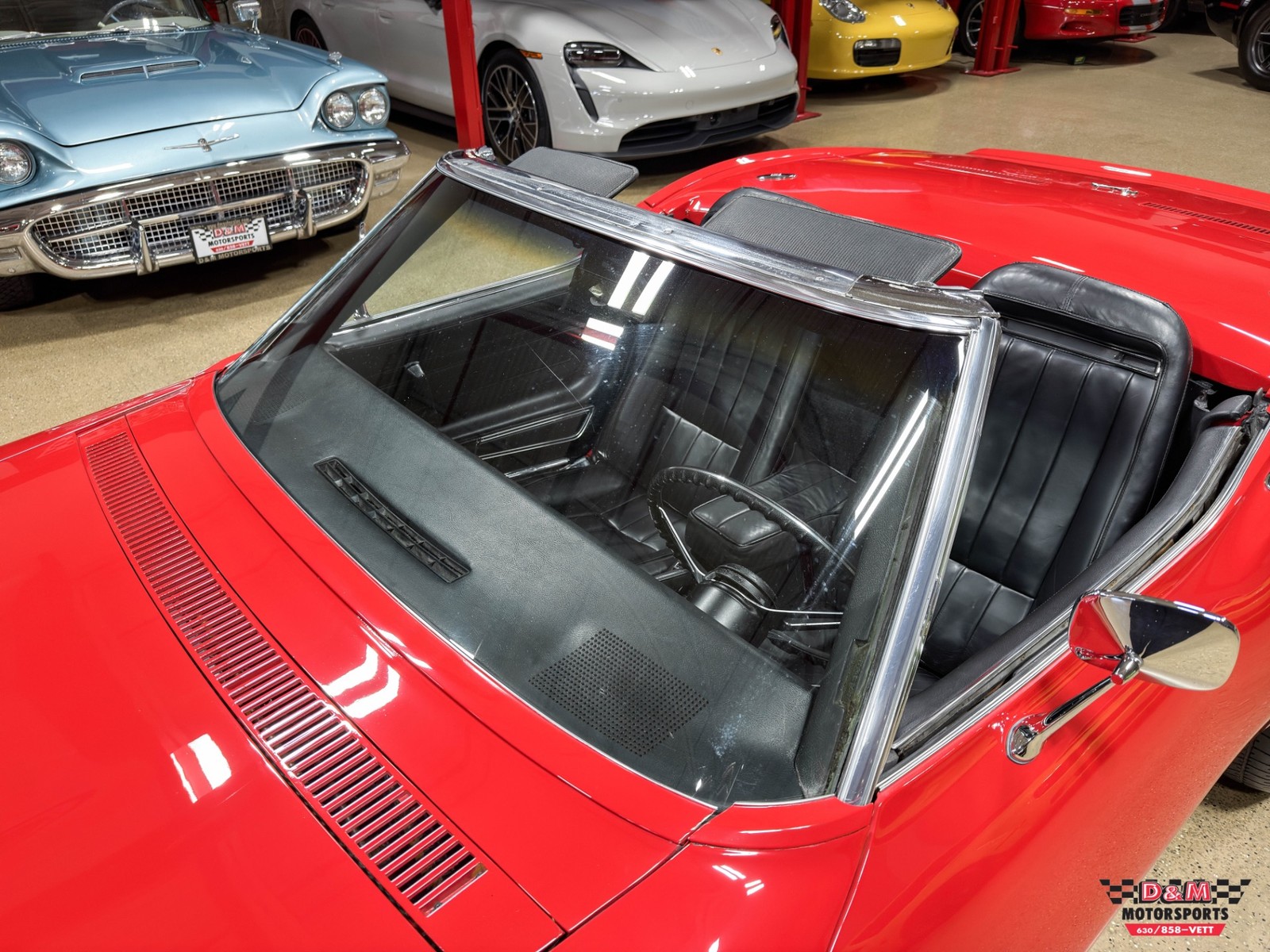 Chevrolet-Corvette-1971-Convertible-36
