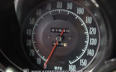 Chevrolet-Corvette-1971-Convertible-37