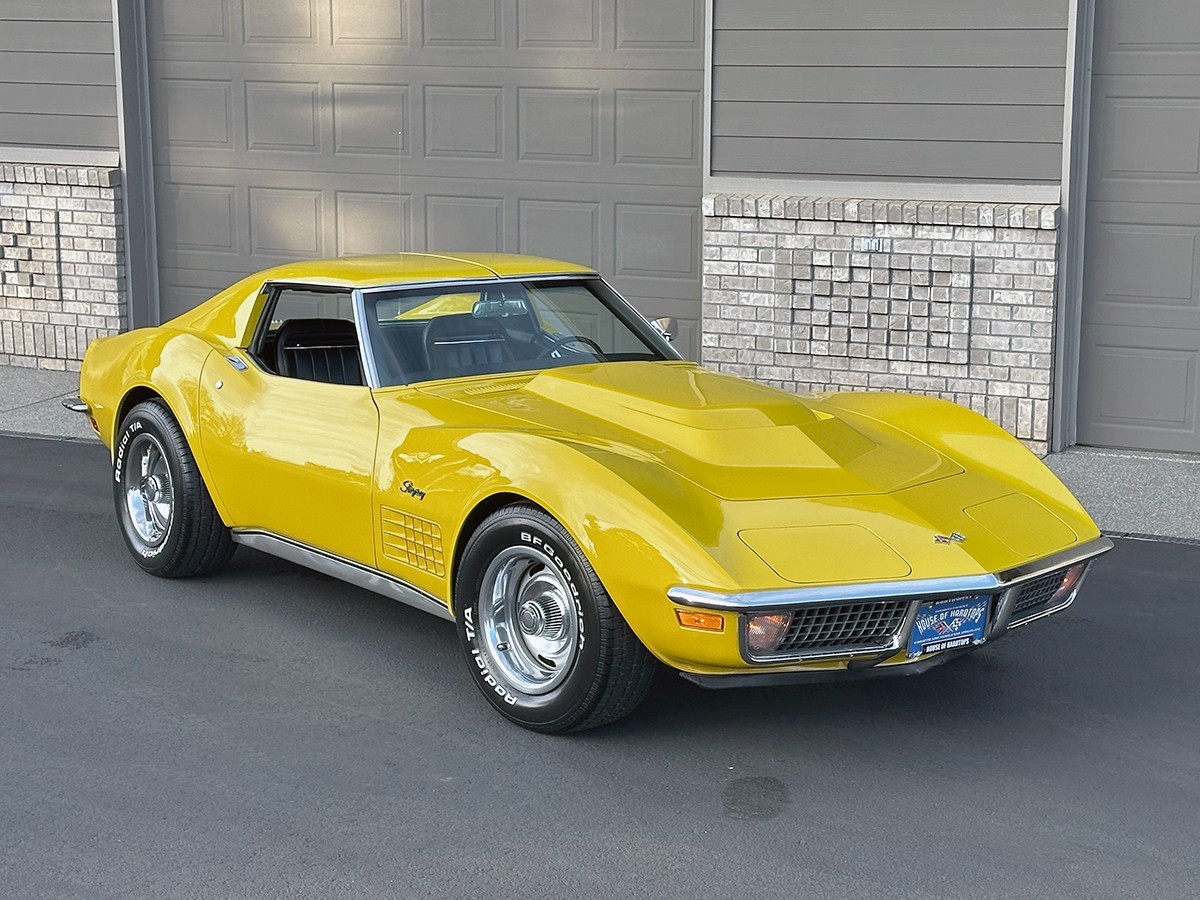 Chevrolet-Corvette-1971-Coupe-10
