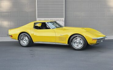 Chevrolet-Corvette-1971-Coupe-12