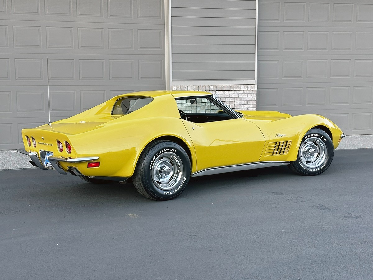 Chevrolet-Corvette-1971-Coupe-14