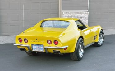 Chevrolet-Corvette-1971-Coupe-16