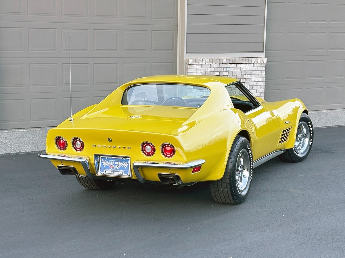Chevrolet-Corvette-1971-Coupe-16