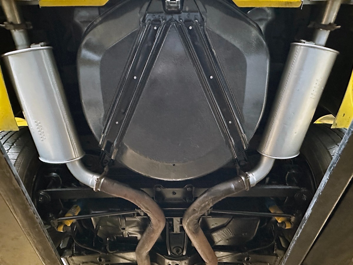 Chevrolet-Corvette-1971-Coupe-39