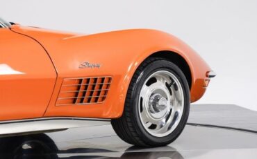 Chevrolet-Corvette-1972-16