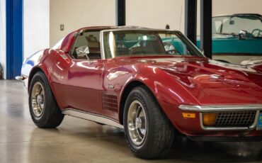 Chevrolet-Corvette-1972-2-Door-Coupe-10