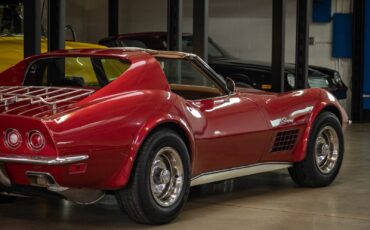 Chevrolet-Corvette-1972-2-Door-Coupe-25