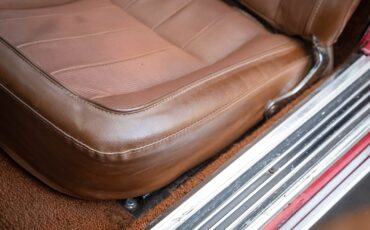 Chevrolet-Corvette-1972-2-Door-Coupe-26