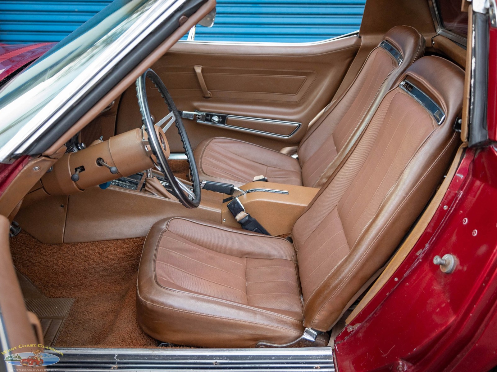 Chevrolet-Corvette-1972-2-Door-Coupe-28