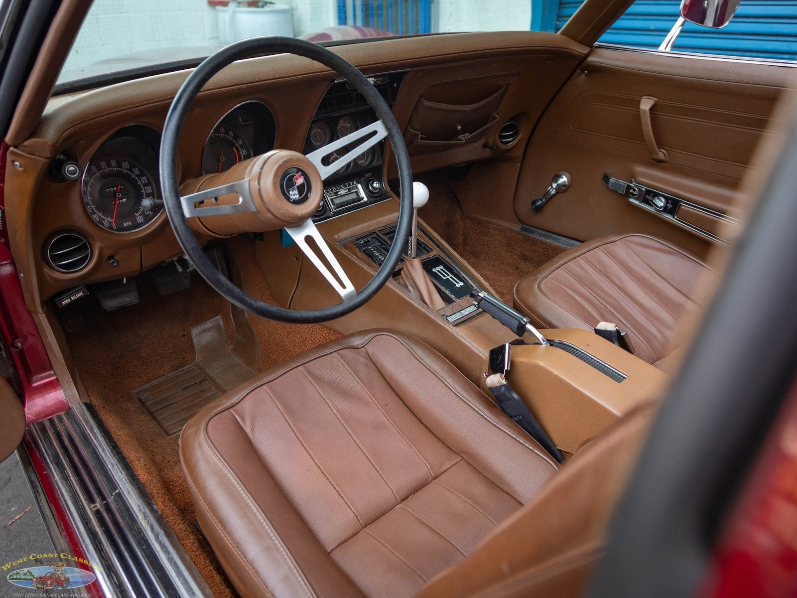 Chevrolet-Corvette-1972-2-Door-Coupe-30