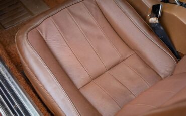 Chevrolet-Corvette-1972-2-Door-Coupe-31