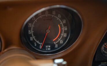 Chevrolet-Corvette-1972-2-Door-Coupe-35