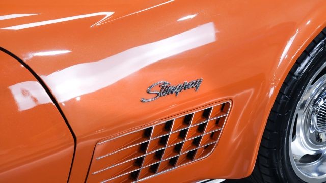 Chevrolet-Corvette-1972-22