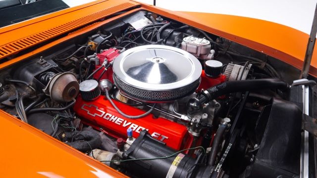 Chevrolet-Corvette-1972-38