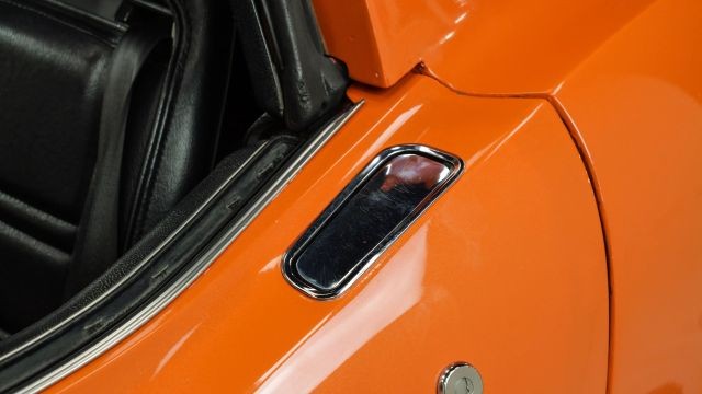 Chevrolet-Corvette-1972-39