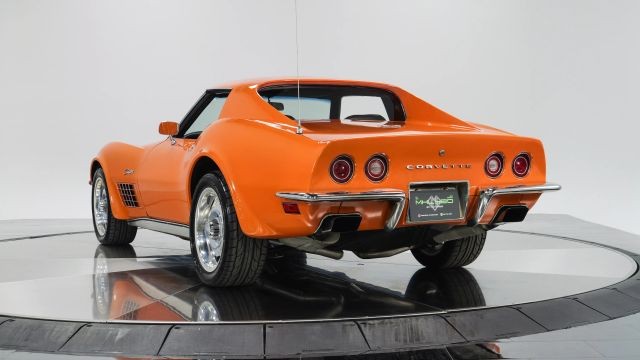 Chevrolet-Corvette-1972-4