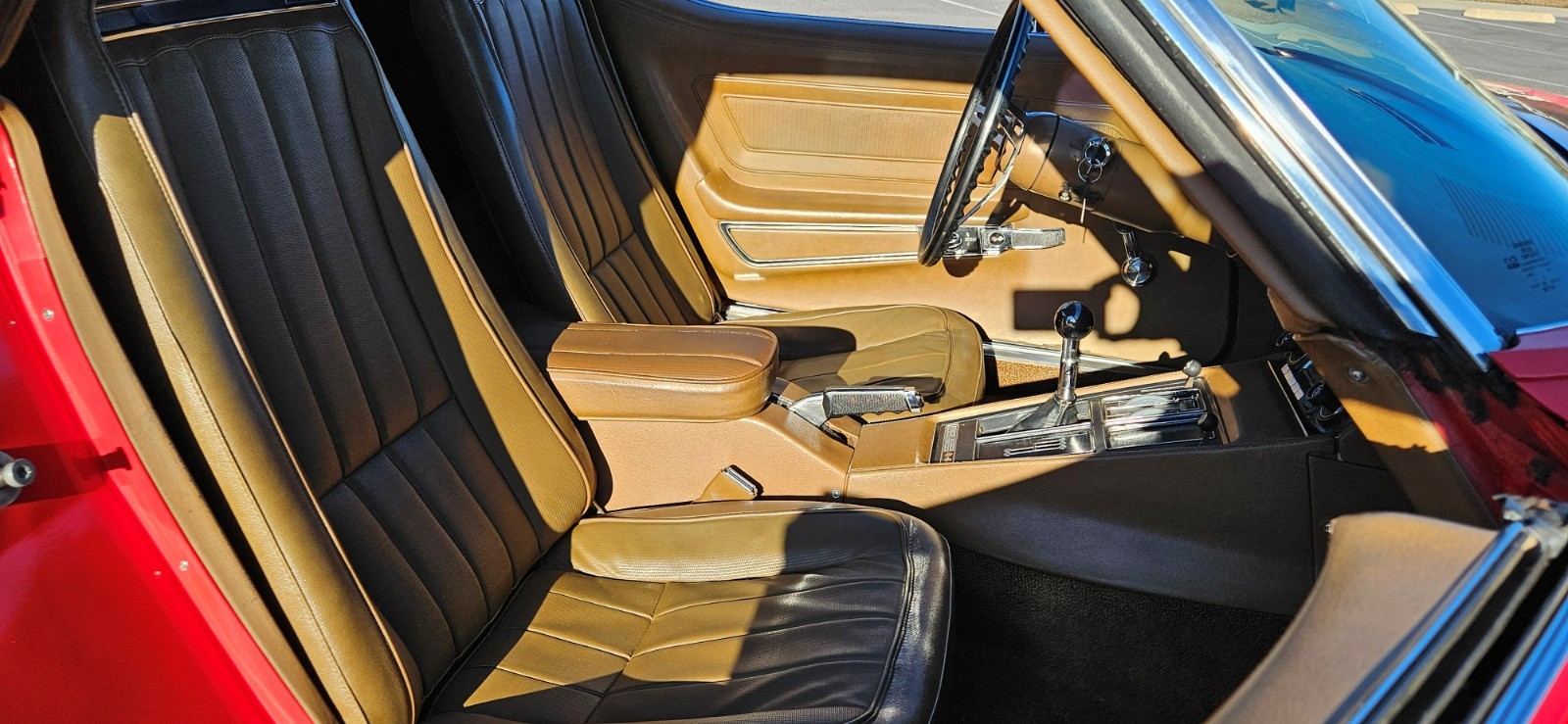 Chevrolet-Corvette-1972-Convertible-13