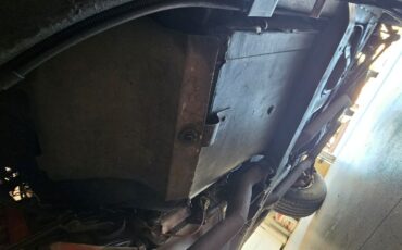 Chevrolet-Corvette-1972-Convertible-23