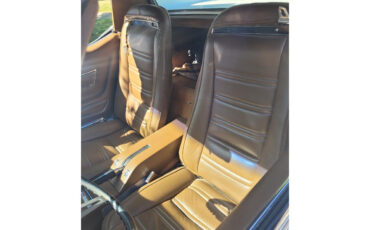 Chevrolet-Corvette-1972-Coupe-12