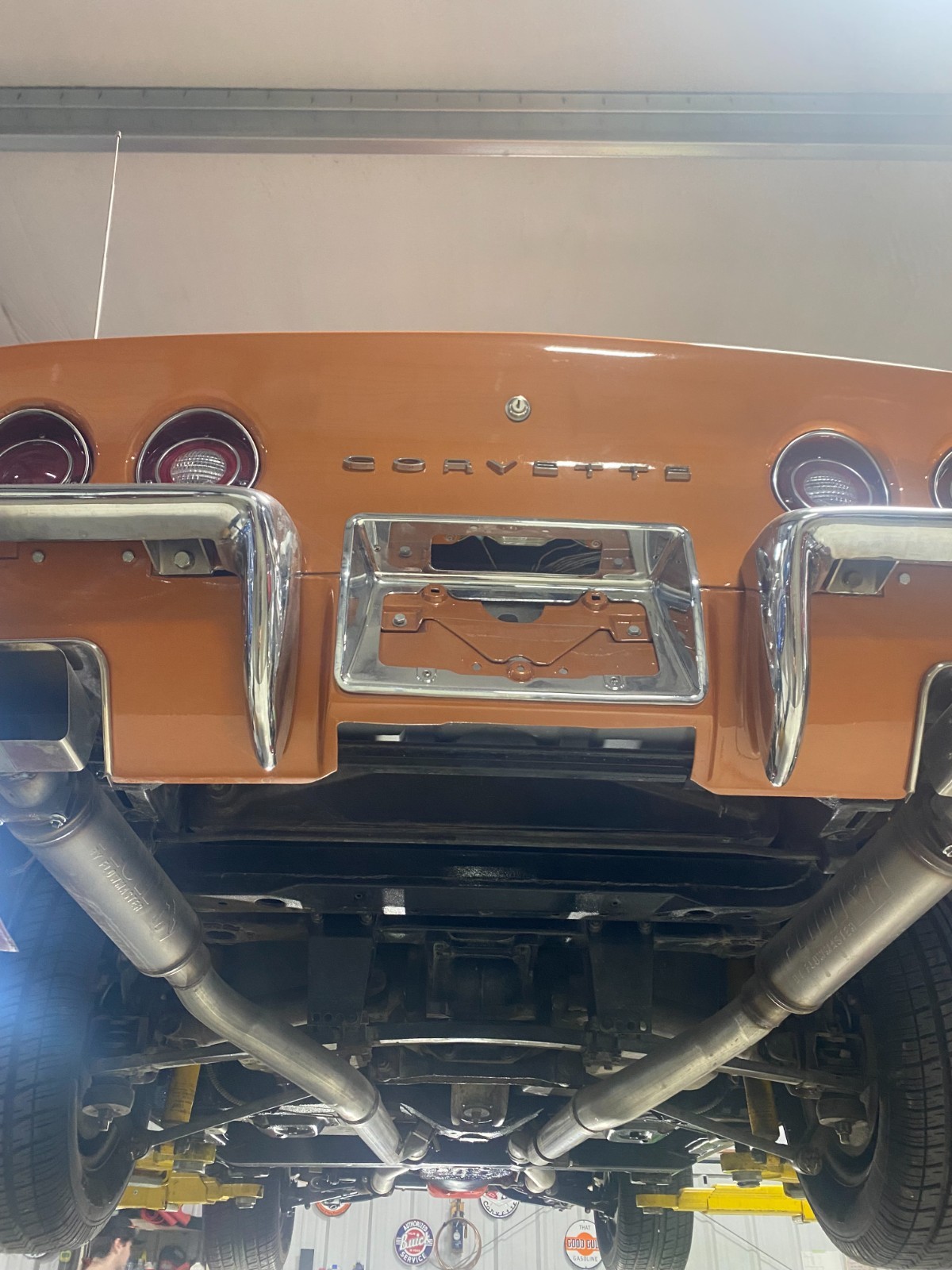 Chevrolet-Corvette-1972-Coupe-12