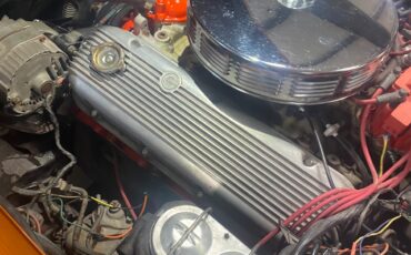 Chevrolet-Corvette-1972-Coupe-13