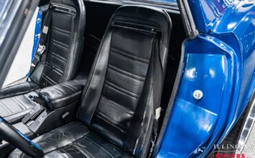 Chevrolet-Corvette-1972-Coupe-16