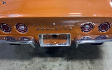 Chevrolet-Corvette-1972-Coupe-3