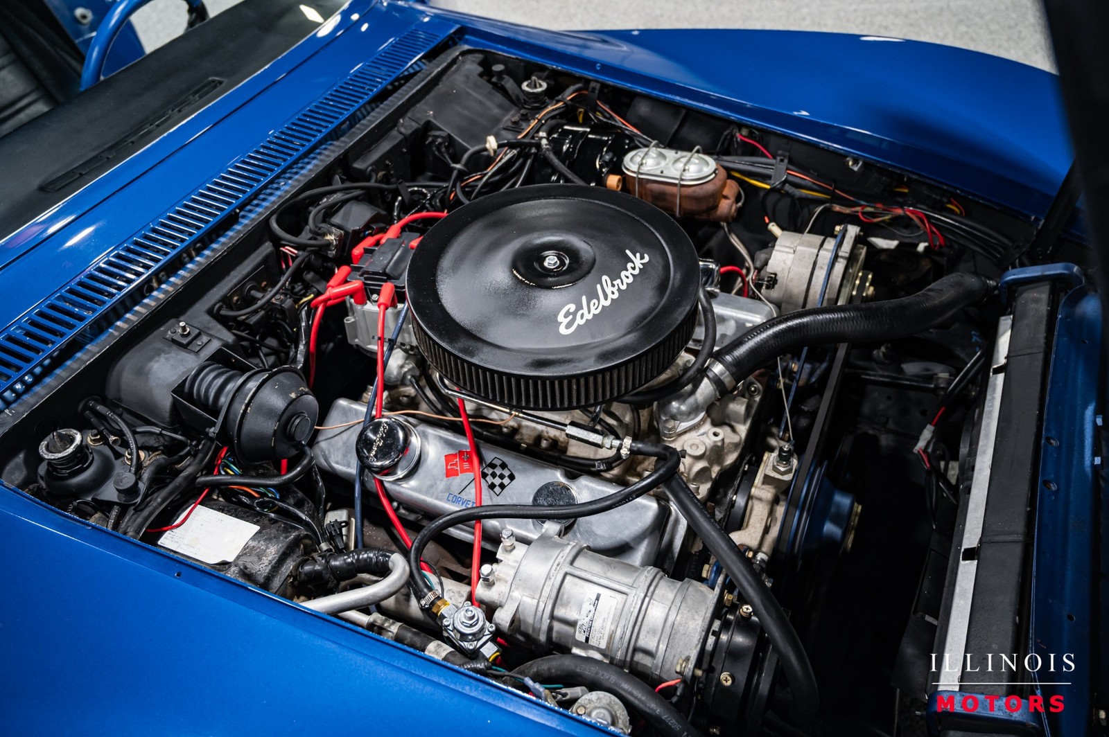 Chevrolet-Corvette-1972-Coupe-30