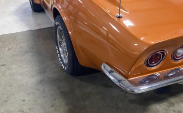 Chevrolet-Corvette-1972-Coupe-4