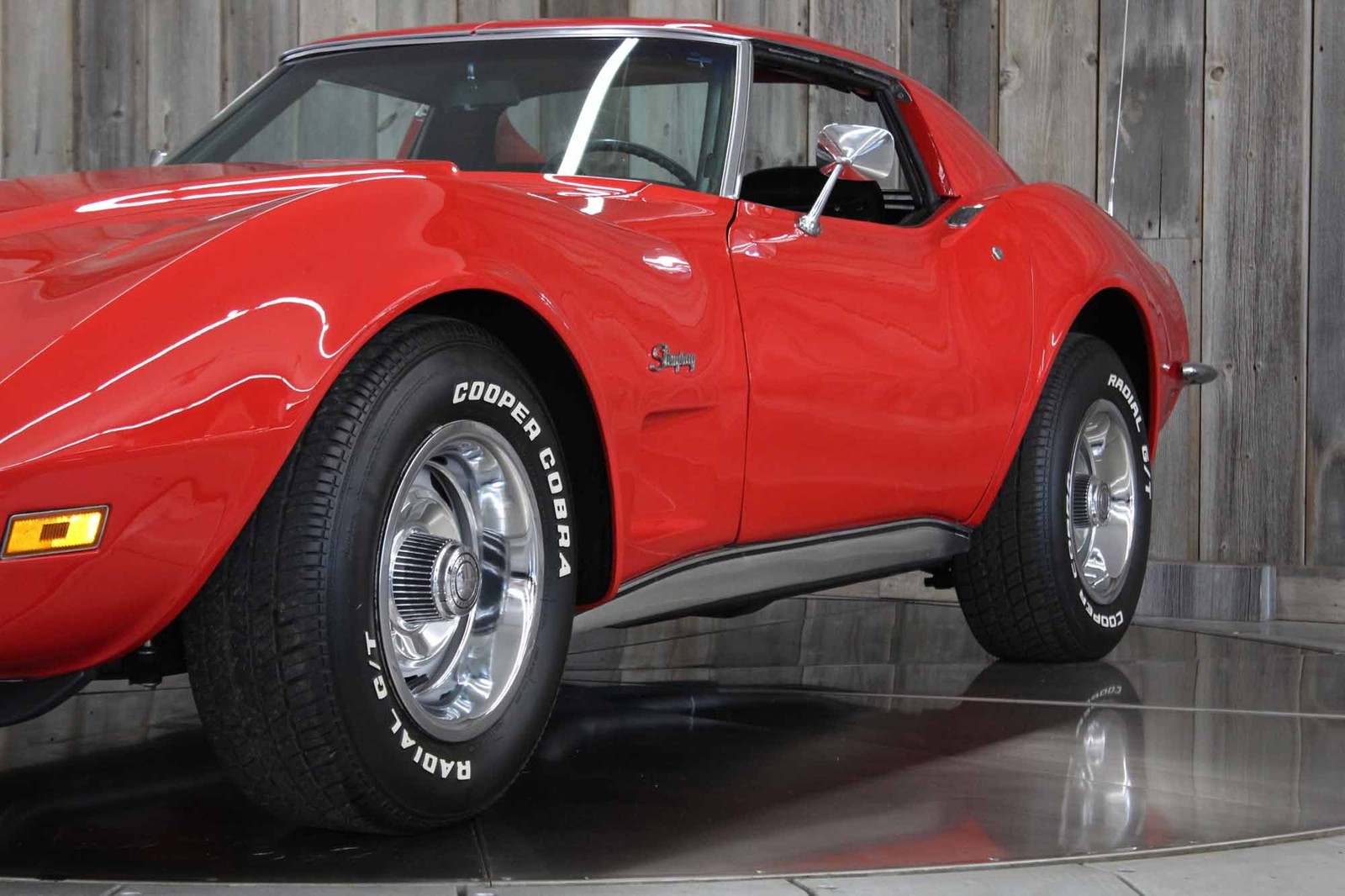 Chevrolet-Corvette-1973-11