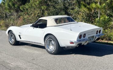 Chevrolet-Corvette-1973-12