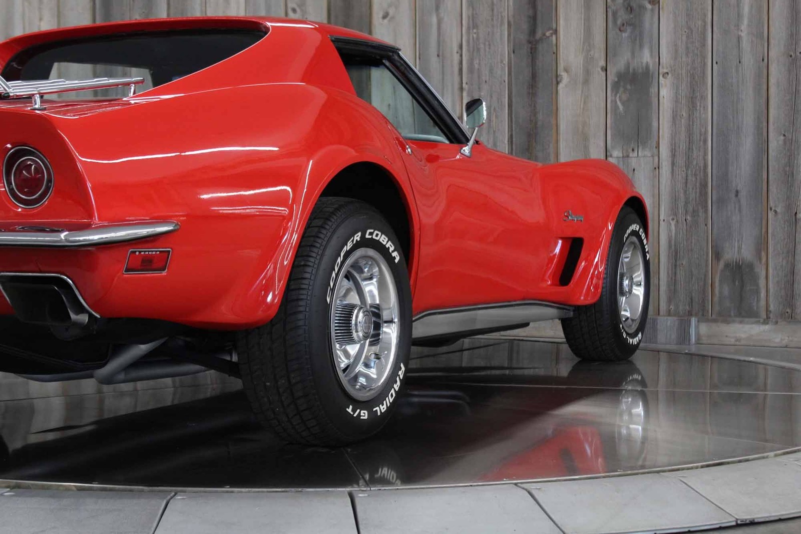 Chevrolet-Corvette-1973-13