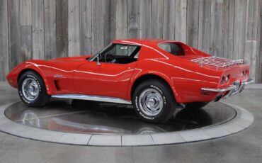 Chevrolet-Corvette-1973-2