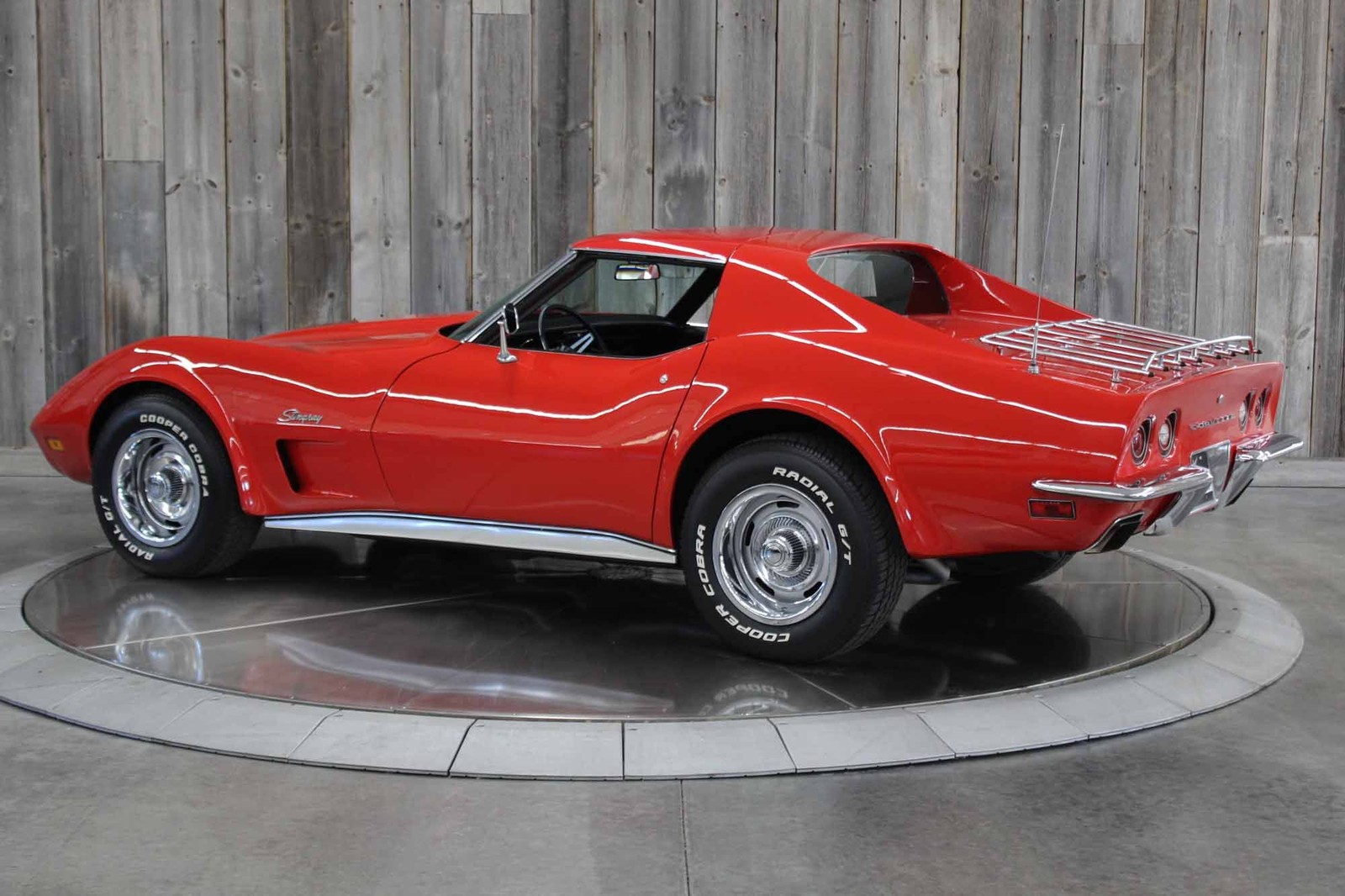 Chevrolet-Corvette-1973-2
