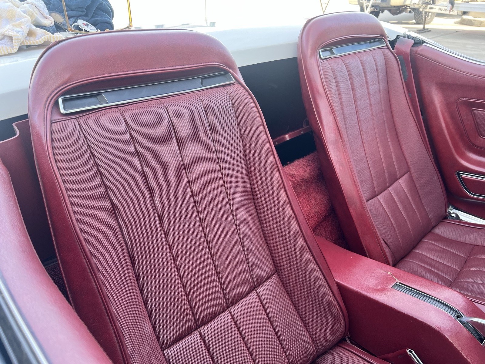 Chevrolet-Corvette-1973-22