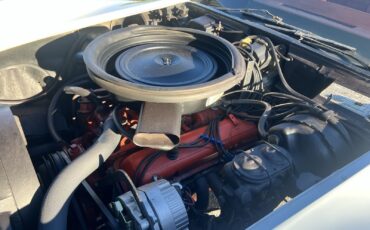 Chevrolet-Corvette-1973-23